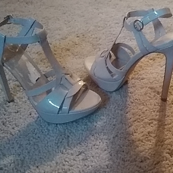 Shoes - Picture 3 of 3